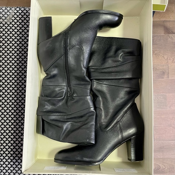 Naturalizer women black Lamont leather boots with side zip closure, size 7 M - Picture 4 of 10